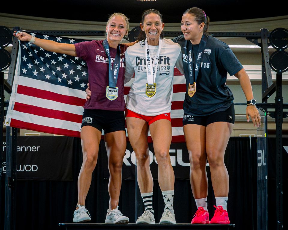  Upper - 2 Point podium - women